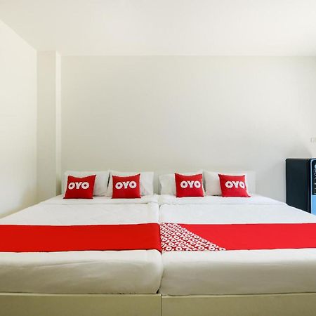 Oyo 350 Mae Saeng Place Si Racha Exterior foto