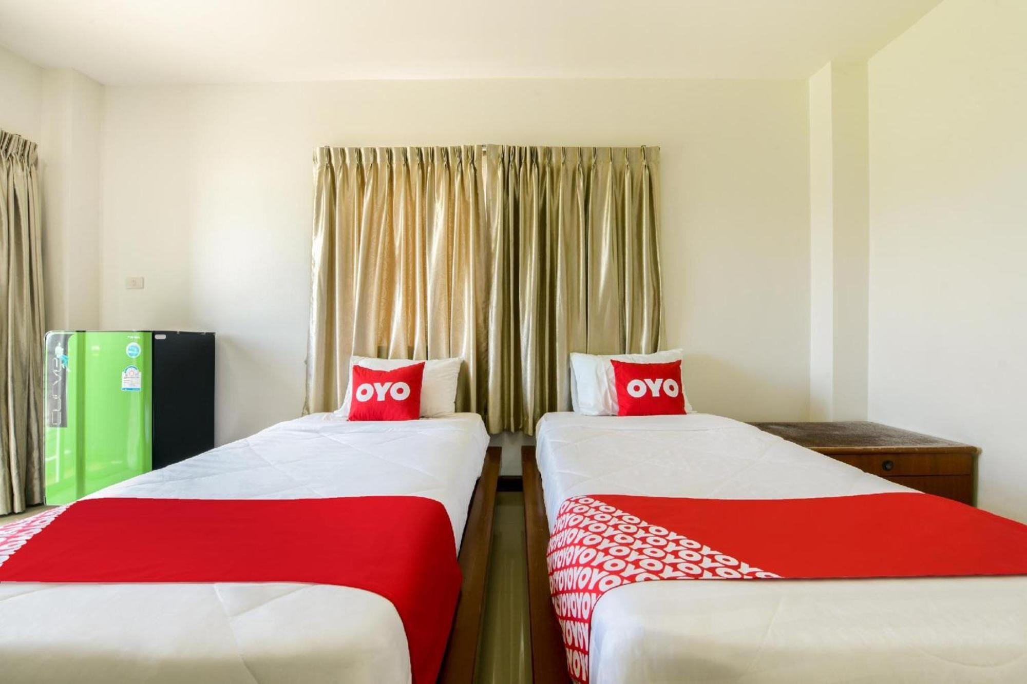 Oyo 350 Mae Saeng Place Si Racha Exterior foto