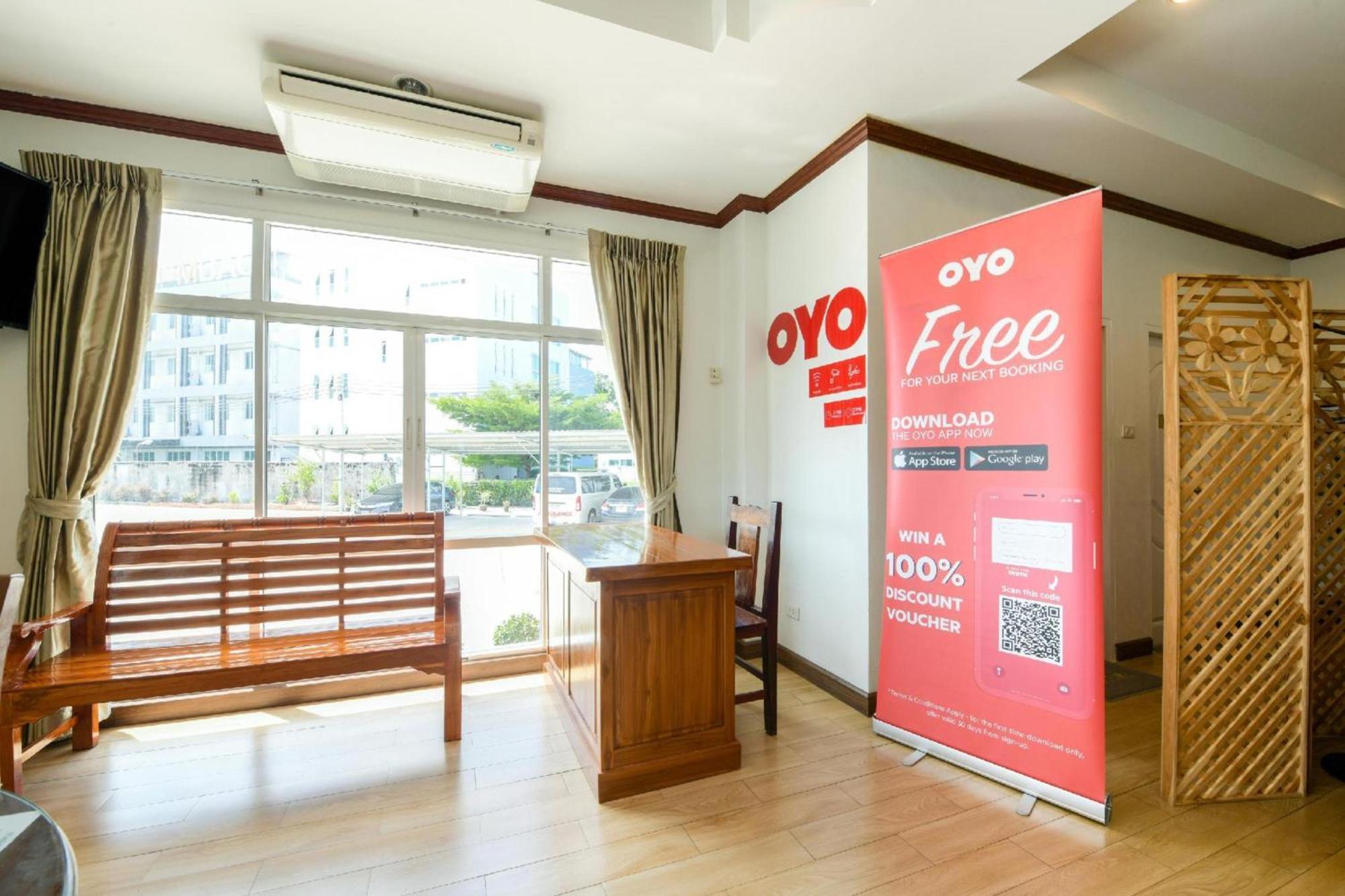 Oyo 350 Mae Saeng Place Si Racha Exterior foto
